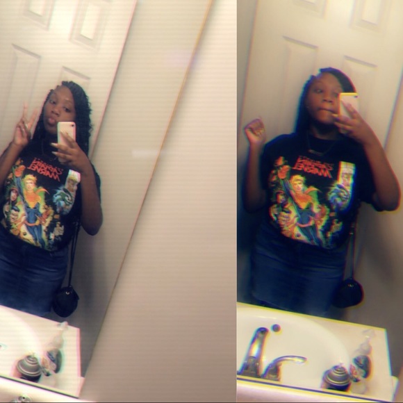 Meet your Posher, Emonie - Picture 2 of 2